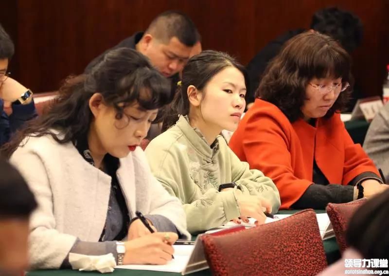 不只是广告那么简单”——记北丰商学院营销策划212班三月营销行为学