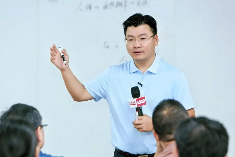 资本运营与股权投资总裁研修班9月课程回顾